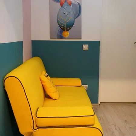 Abbey Apartment *